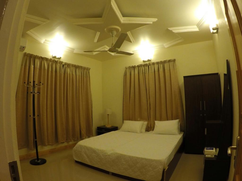 Fulhadhoo Inn エクステリア 写真